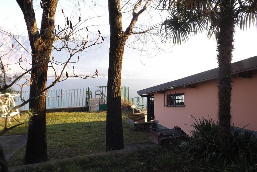 Como Lakeside Cottage - Lakefront Private Garden With Private Access To The Lake Onno Extérieur photo