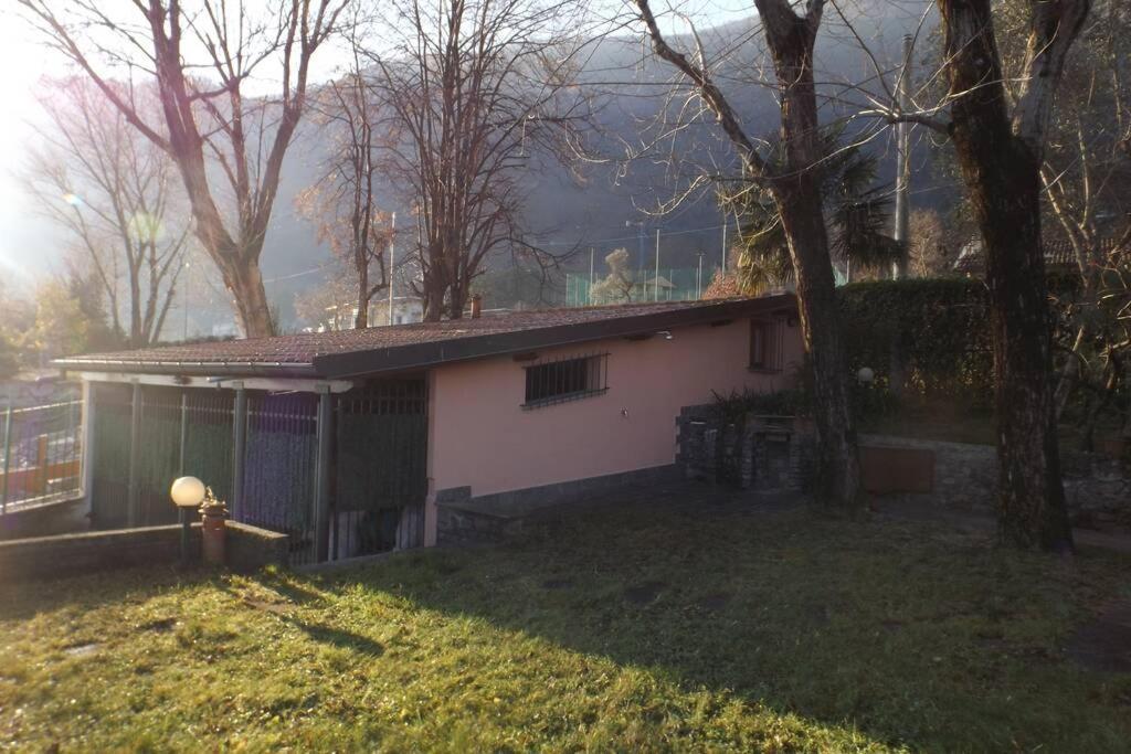 Como Lakeside Cottage - Lakefront Private Garden With Private Access To The Lake Onno Extérieur photo